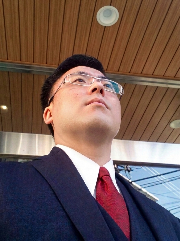 神宮 慶也